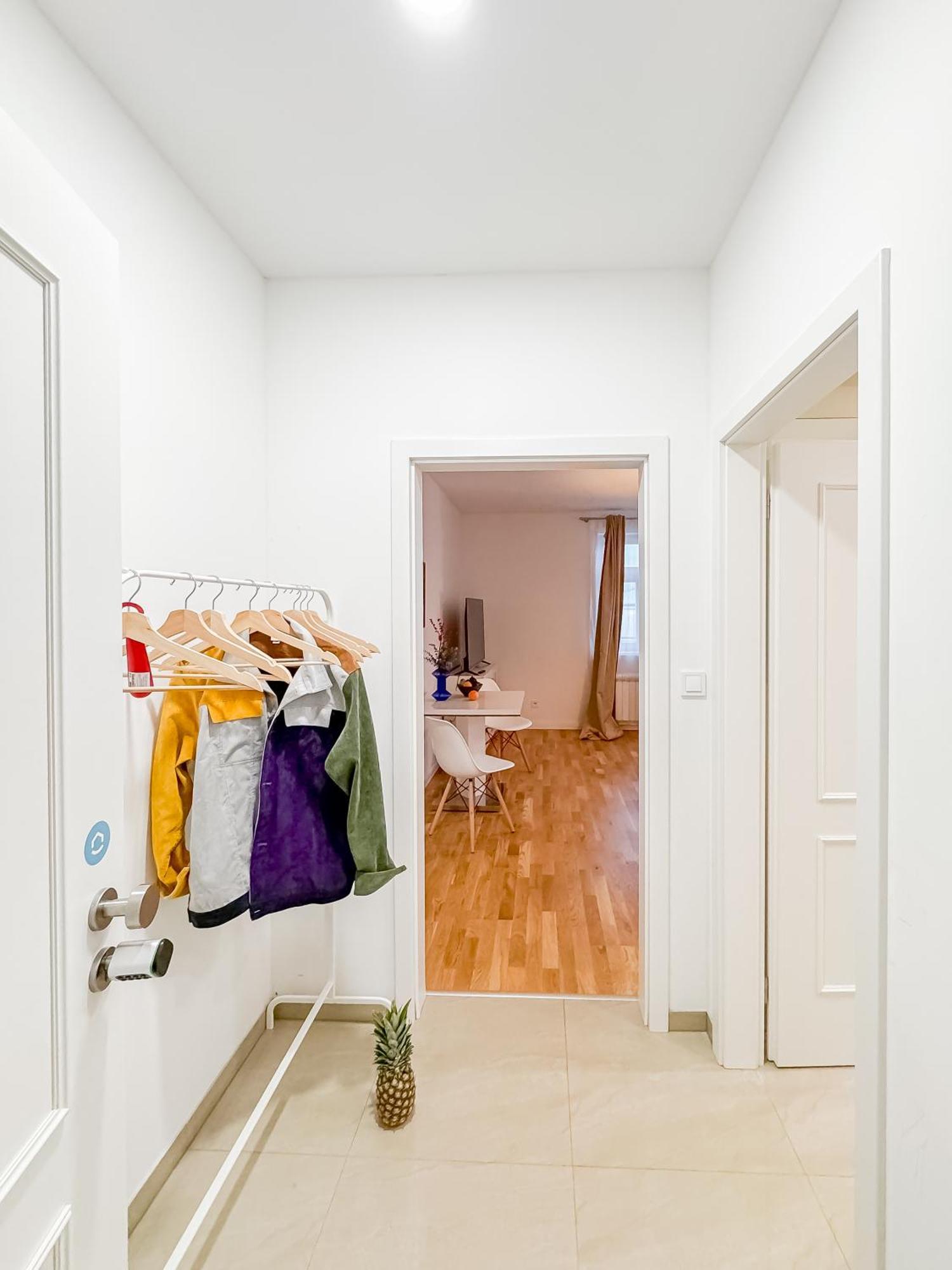 Turnkey I Wenceslas Square Apartments Prag Rum bild
